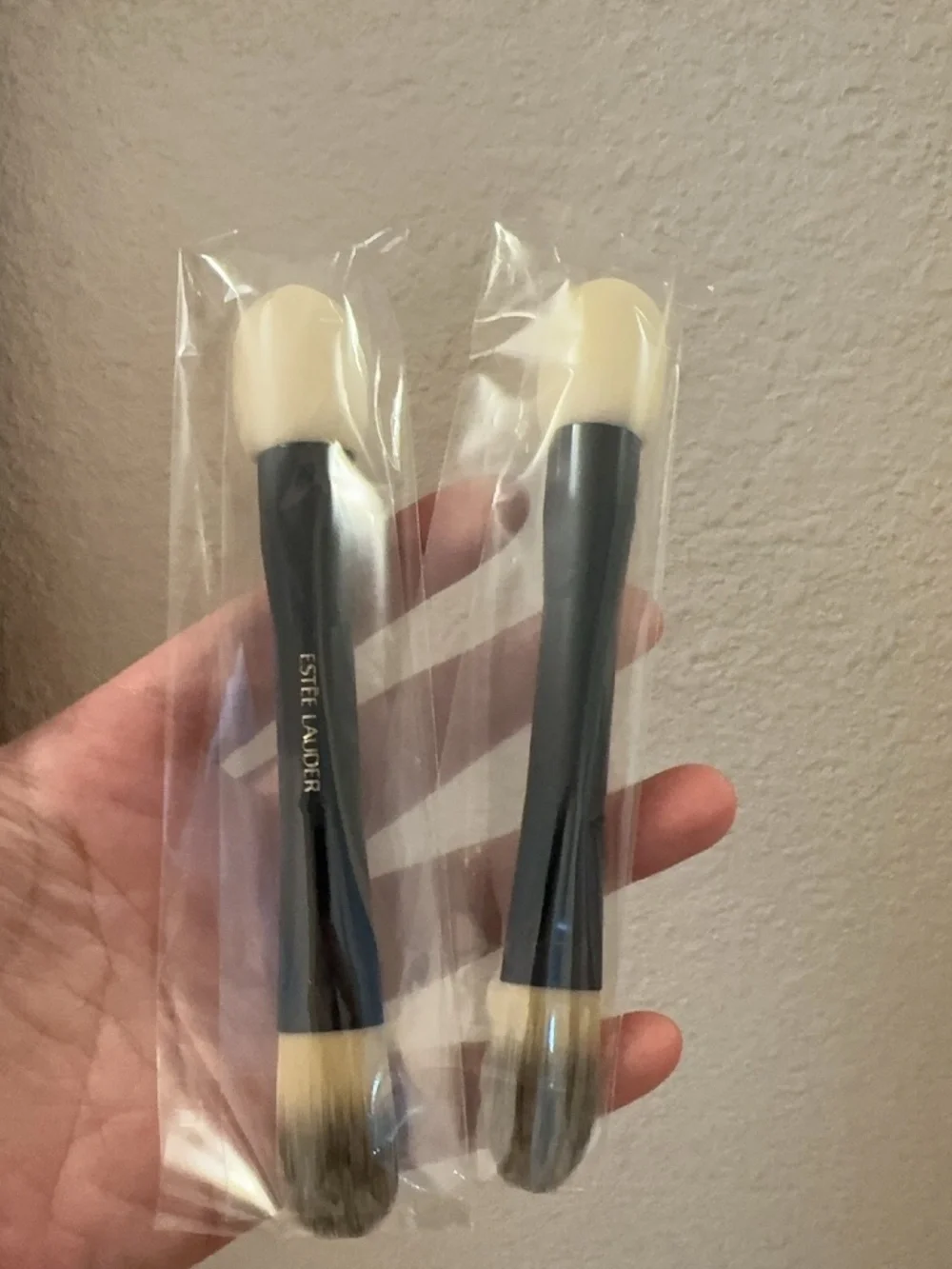 NWT 2pc Estee Lauder Double Wear Dual-Ended Foundation Brush *SEALED*